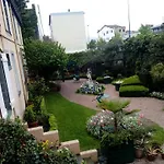 Bed & Breakfast Propriete Charbaymond Clermont-Ferrand