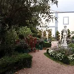 Propriete Charbaymond Bed & Breakfast